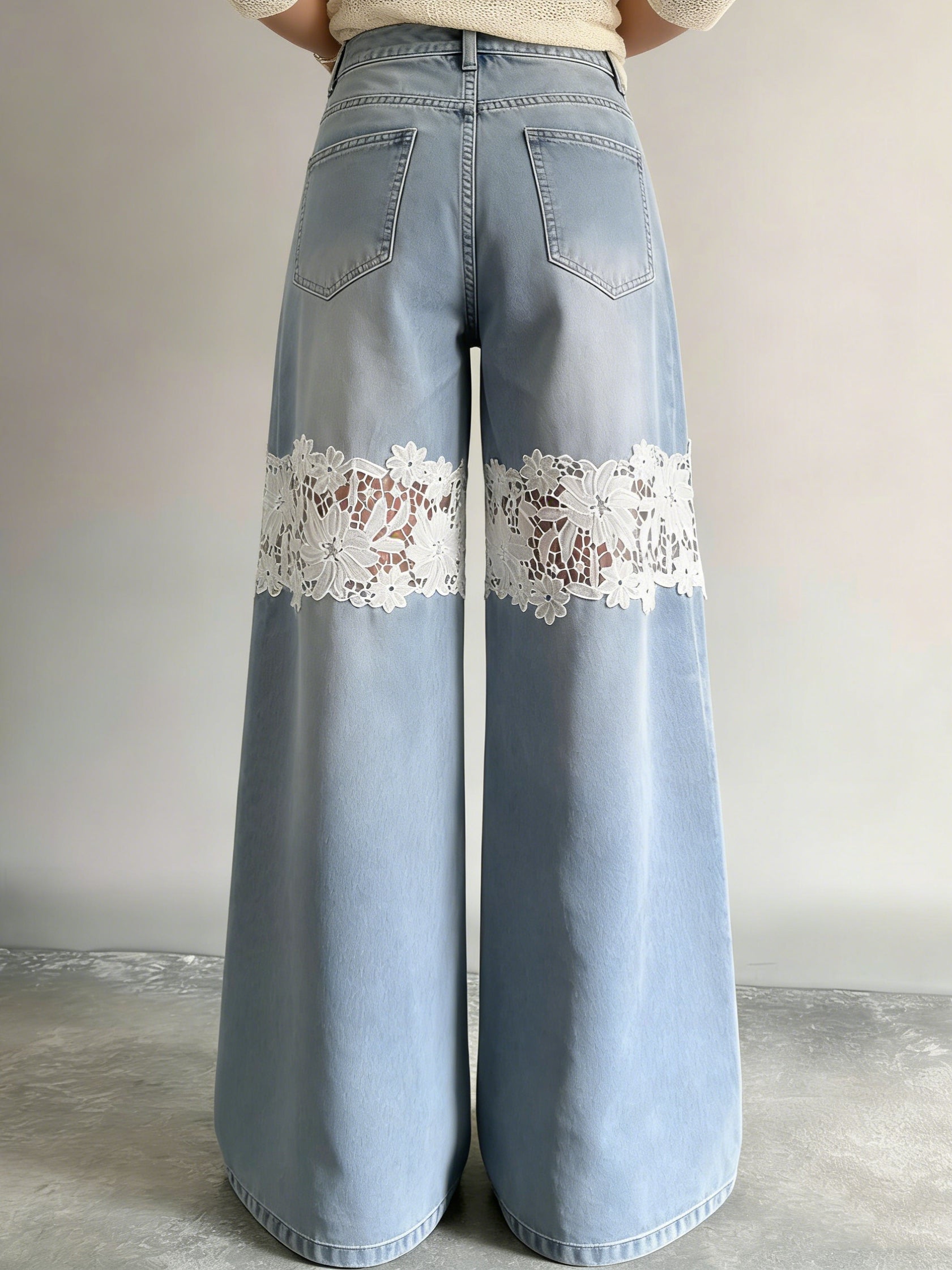 Women's Light Wash Lace Insert Wide Leg Jeans