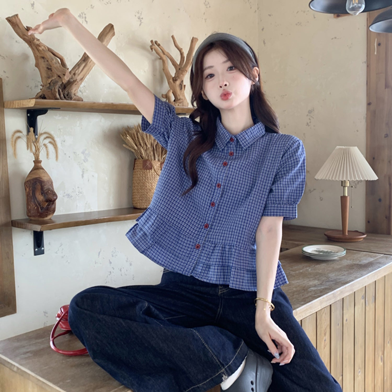 French-style Sweet Ruffle-trimmed Blue Plaid Short-sleeve Shirt