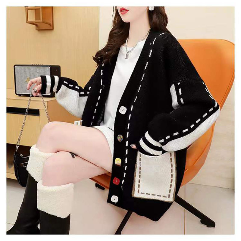 V-neck Contrast-Colored Designer Sweater Womens All-Match Outerwear