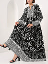 Elegant Loose-fitting Black Robe For Women