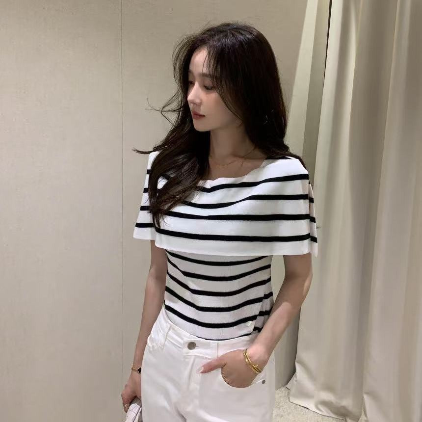 Elegant All Matching Short Sleeved Knitted Cardigan For Women