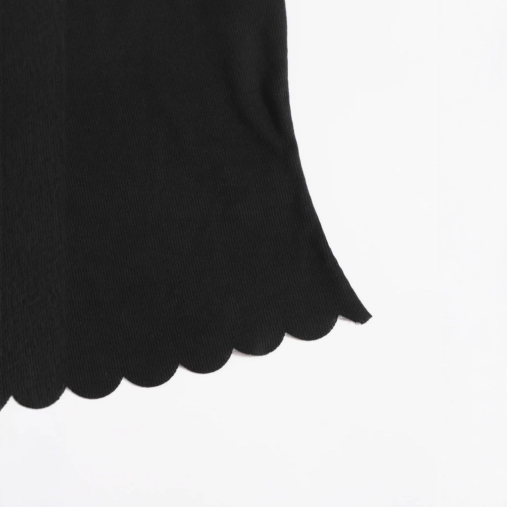 Women's Shell-Edged Sleeveless Camisole