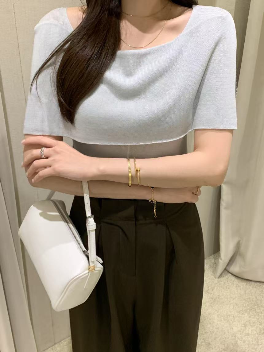 Elegant All Matching Short Sleeved Knitted Cardigan For Women