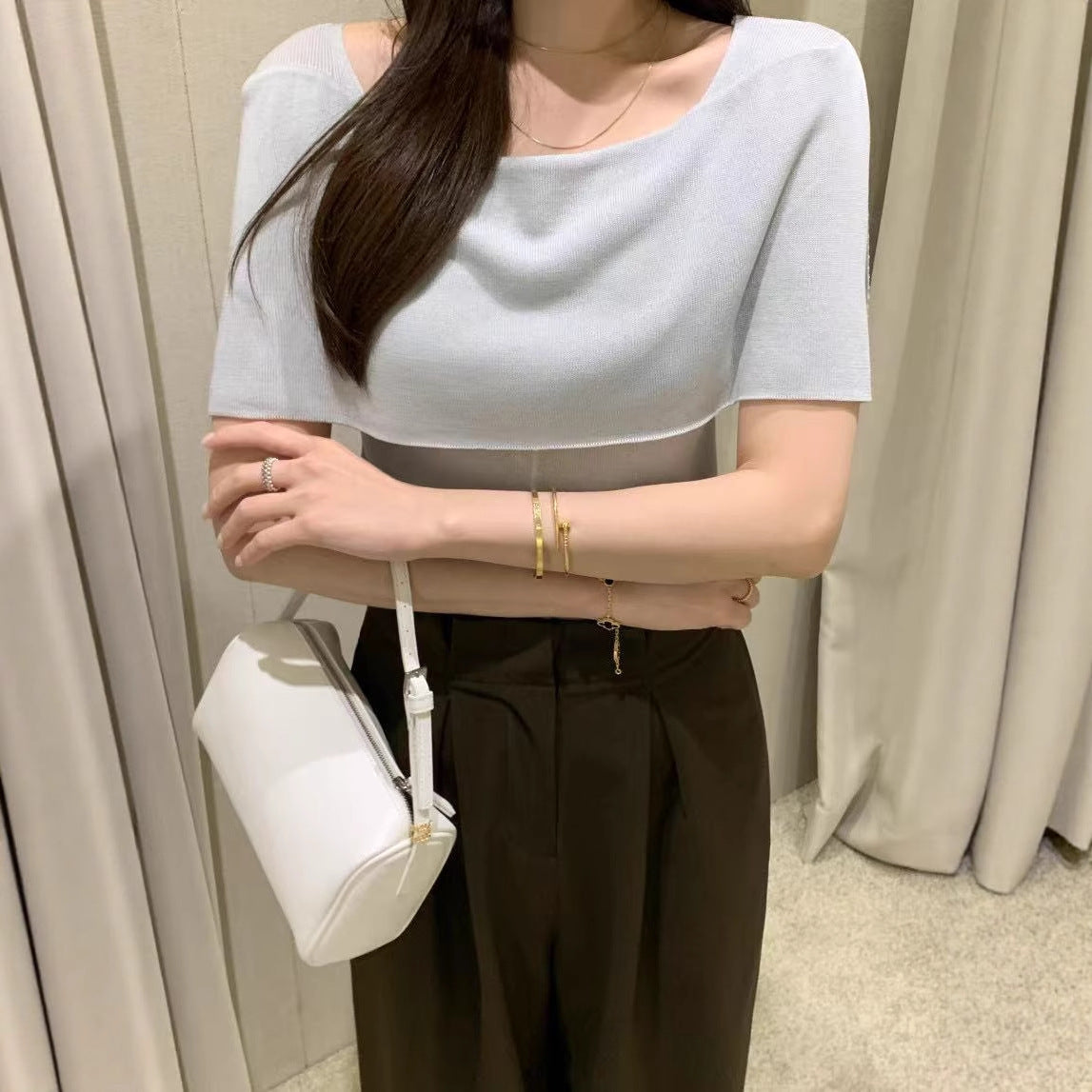 Elegant All Matching Short Sleeved Knitted Cardigan For Women